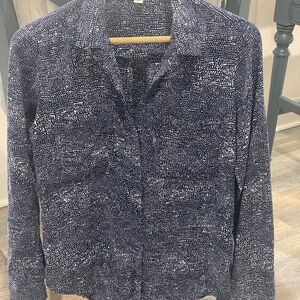 Cloth & Stone Navy and White Speckled Top